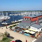 Am Rundsteg 13