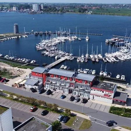 Am Rundsteg 13 דירה